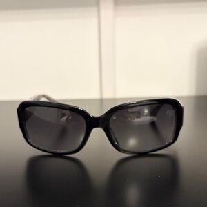 Coach Classic Black Women's Sunglasses